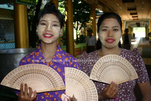 Vendors selling sandalwood vans, Bago