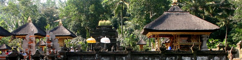 Bali Budget Travel Guide: Tirta Empul Temple