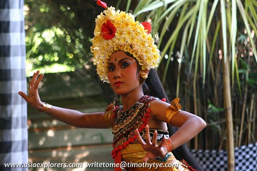 Balinese dancer