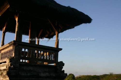 Balinese structure, Uluwatu