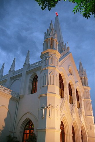 Basilica of San Thomé, Chennai Basilica of San Thomé, Chennai