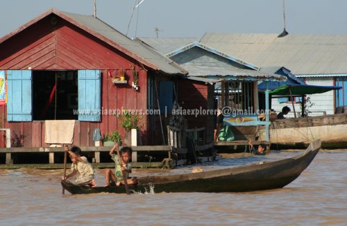 Children of the Tonle Sap