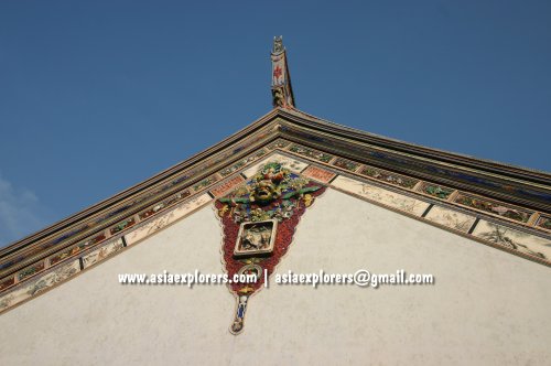 The Gable of Cheng Hoon Teng Temple The Gable of Cheng Hoon Teng Temple
