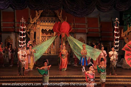 Cultural Performance at Nong Nooch Garden Cultural Performance at Nong Nooch Garden