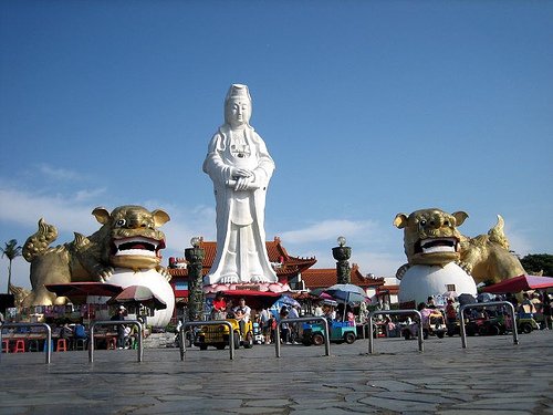 Kuan Yin Statue, Keelung