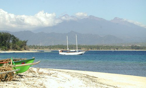 View of Gunung Rinjani from Gili Air View of Gunung Rinjani from Gili Air