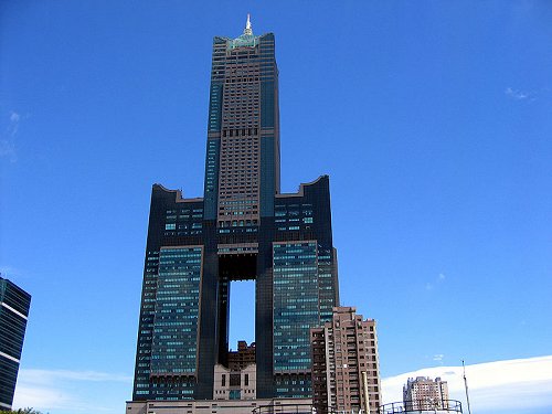 http://www.asiaexplorers.com/pics/kaohsiung-85-skytower.jpg
