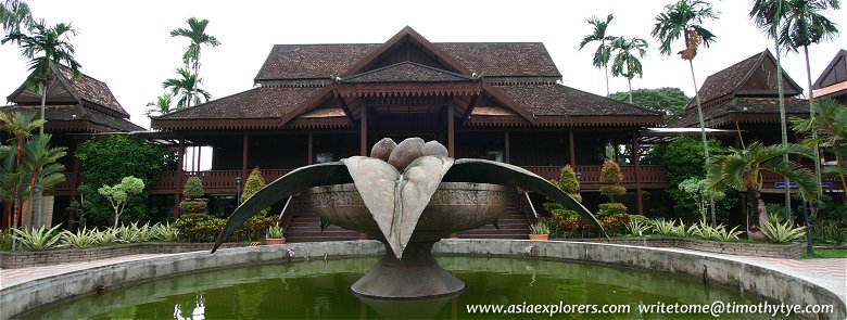 Kota Bharu Handicraft Village
