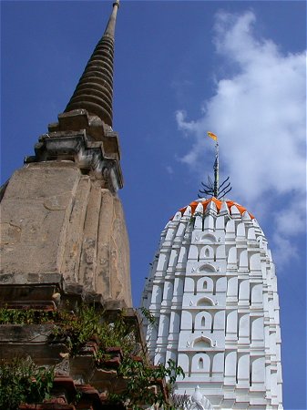 Main prang of Wat Phutthaisawan, Ayutthaya Main prang of Wat Phutthaisawan, Ayutthaya