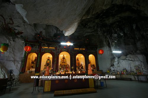 Nan Thien Tong, one of the cave temples in Ipoh