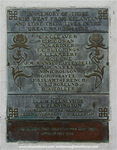 Plaque on the Kota Bharu Cenotaph