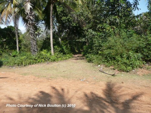 Entrance to path to Prasat Prei Monti