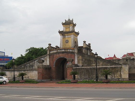 Quang Binh Gate, Dong Hoi Citadel