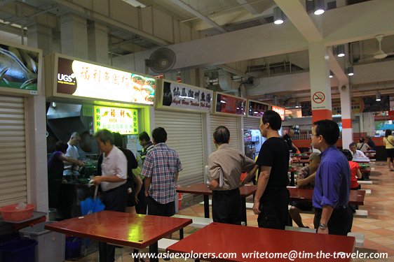 Queing at stall at Albert Centre Queing at stall at Albert Centre