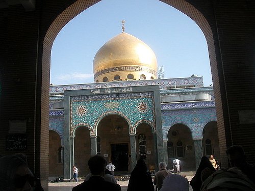 Saida Zeinab Mosque, Damascus, Syria Saida Zeinab Mosque, Damascus, Syria