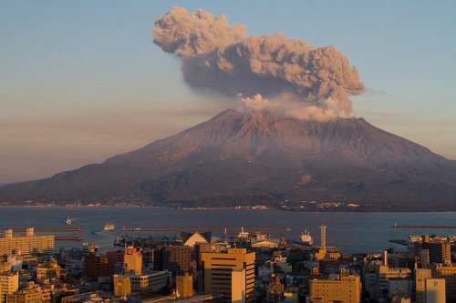 Sakurajima, as seen from Kagoshima Sakurajima, as seen from Kagoshima
