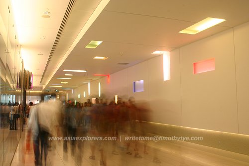 Shoppers on the move at CityLink Mall