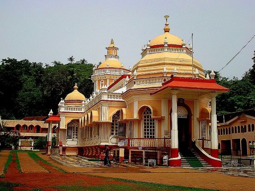 Shri Mangeshi Temple, Goa Shri Mangeshi Temple, Goa