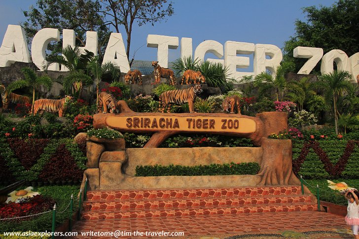 Sriracha Tiger Zoo entrance