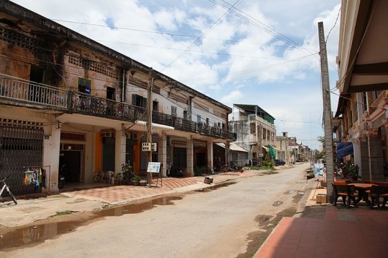 Street in Kampot, Cambodia Street in Kampot, Cambodia