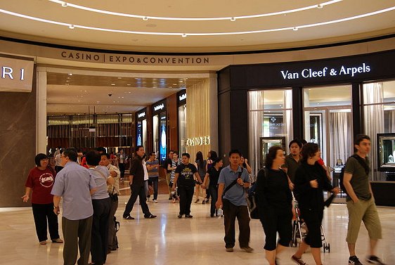 The Shoppes, Marina Bay Sands The Shoppes, Marina Bay Sands