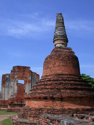 A minor chedi at Wat Phra Si Sanphet, Ayutthaya.