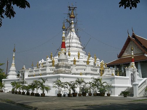 Wat Song Tham Woraviharn, Samut Prakan
